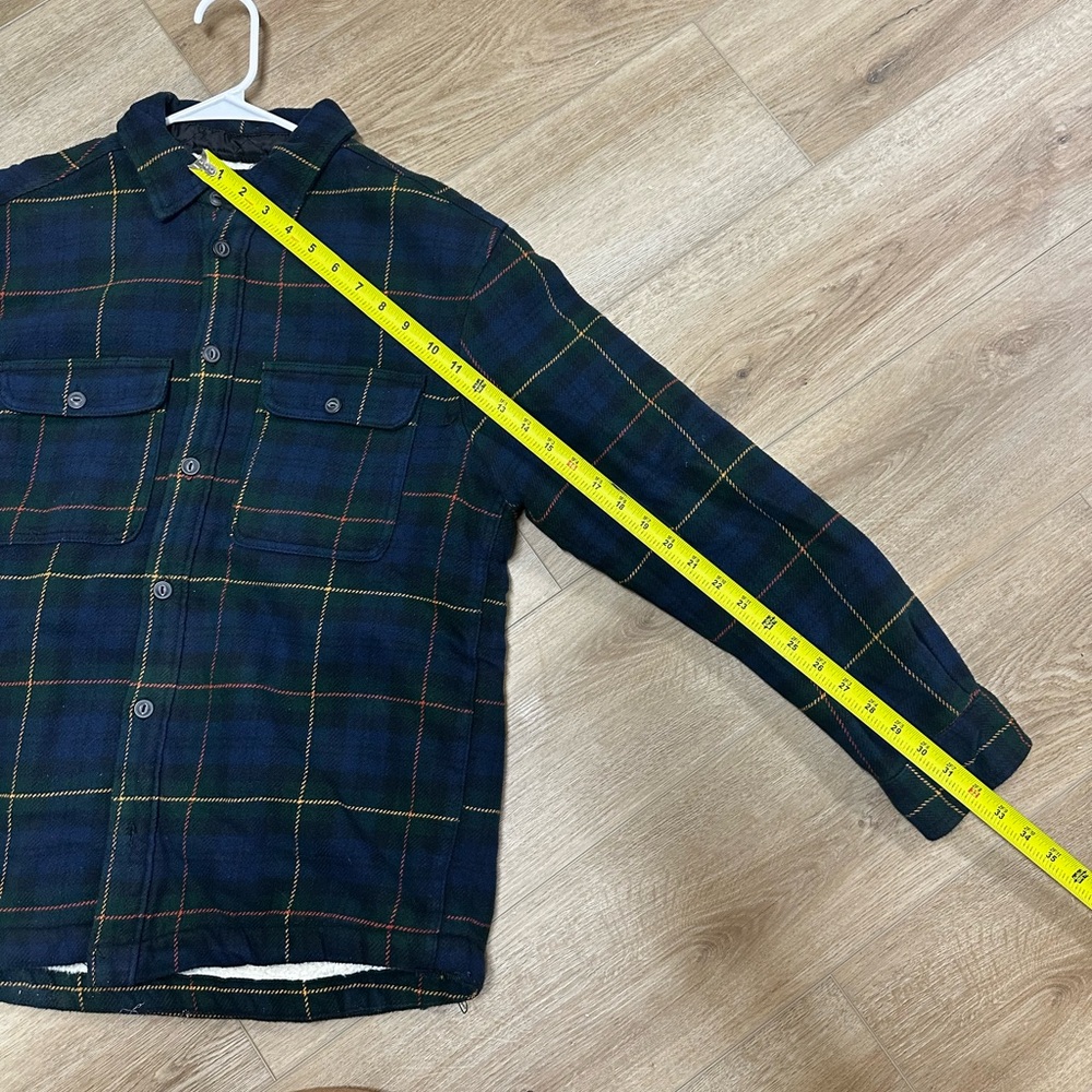 Men’s H&M Sherpa Lined Flannel Jacket - Picture 9 of 9